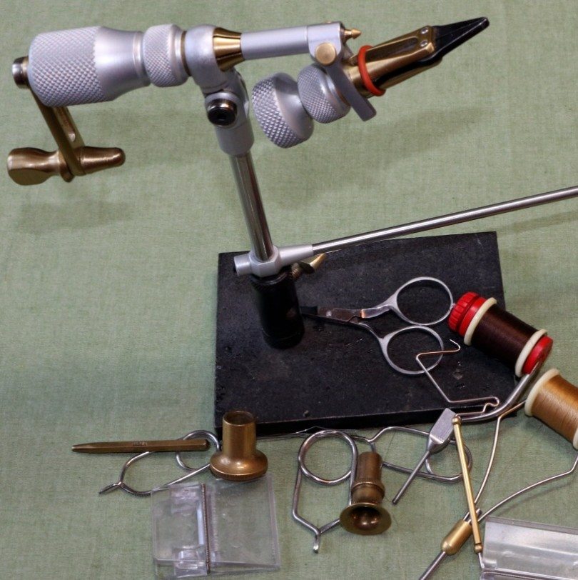 Mini Mouche Rotative Attachant L'étau Mouches de Pêche